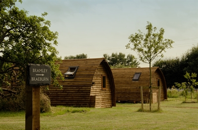 Bramley and Braeburn Wigwams